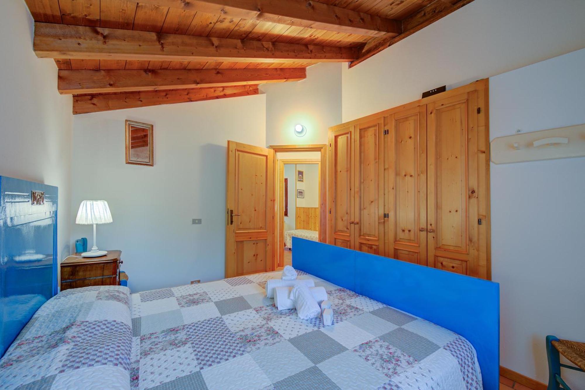 Villa Il Castagno Few Min From Beach - Happy Rentals Castelveccana Kültér fotó